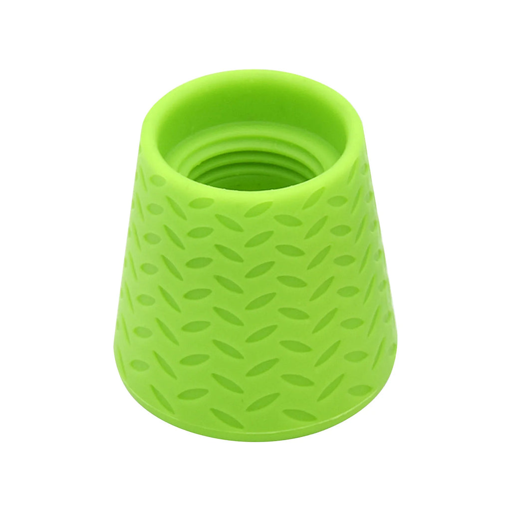 Portable Silicone pet shower head,Summer Outdoor Dogs Shower Water Sprayer,Fits Most 16oz To 2L Plastic Water Bottles Or Bottles
